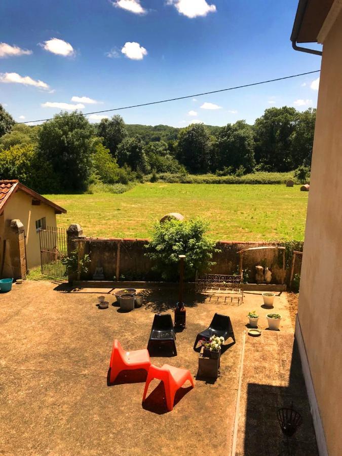 Trie-sur-Baise B&B Aux Petits Lardons מראה חיצוני תמונה