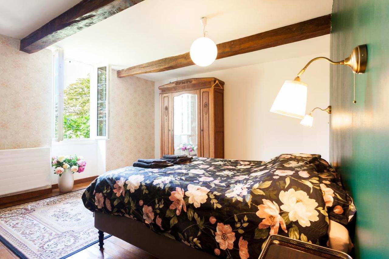 Trie-sur-Baise B&B Aux Petits Lardons מראה חיצוני תמונה